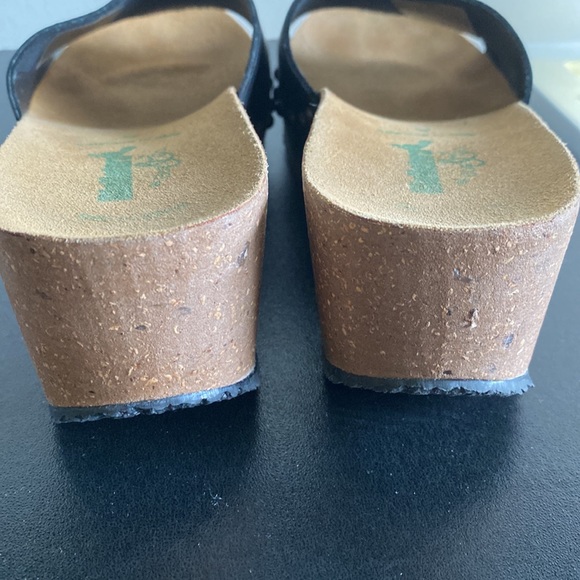 BioNatura Wedges - Picture 8 of 10